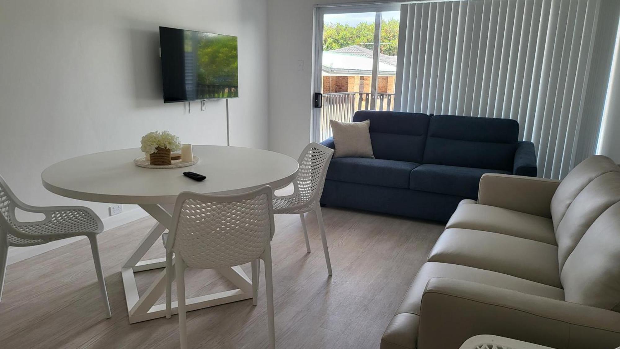 Husky 19 Beautifully Appointed Apartments - Great Location - In The Heart Of Husky Huskisson Exterior foto
